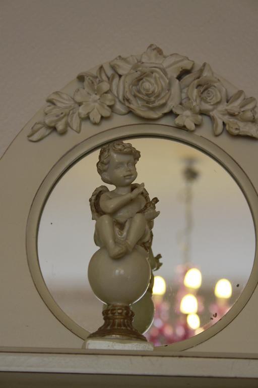 A In Bed & Breakfast